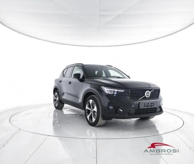 VOLVO XC40 B3 Mild hybrid Benzina Plus Dark rif. 23734701 - Foto 2