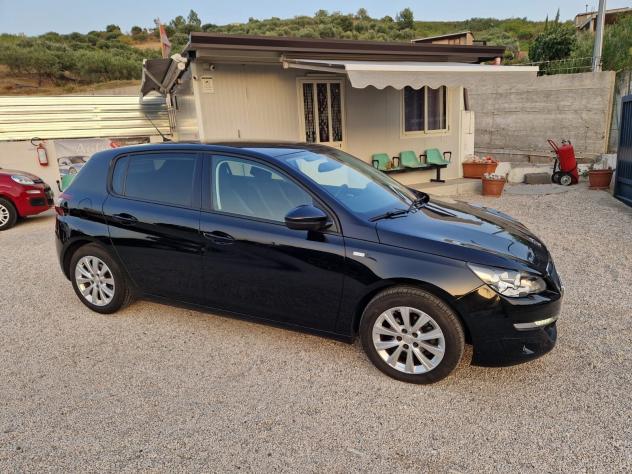 Peugeot 308 PureTech Turbo 110 S&S Active - Foto 5