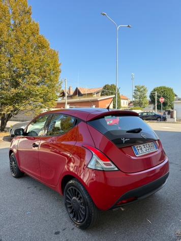 Lancia Ypsilon 1.2 69 CV 5 porte GPL Ecochic Gold - Foto 4