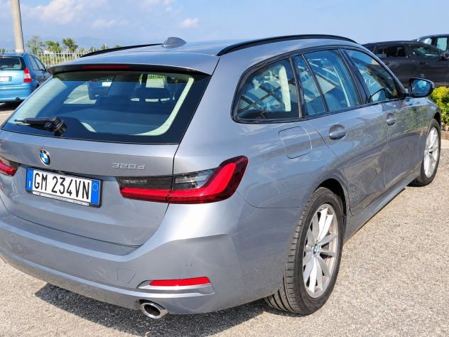 Bmw 318 318d 48V Touring "in arrivo" - Foto 3