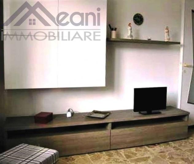 133 - 2 LOCALI CON CANTINA, LIBERO SUBITO - Foto 5