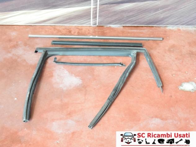 Guarnizione Posteriore Sinistra Renault Clio 4 Sw - 31995 - Foto 2