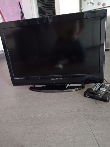 Televisore Telefunken 32 pollici compreso di decoder e telecomandi - Foto 4