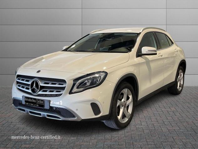 Mercedes-Benz GLA GLA-X156 2017 200 d Sport 4matic auto