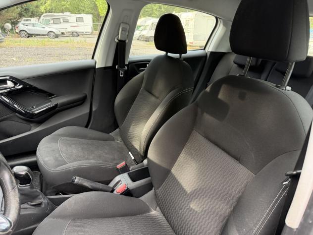 Peugeot 208 208 5p 1.2 puretech Allure s&s 82cv neopatentati - Foto 10