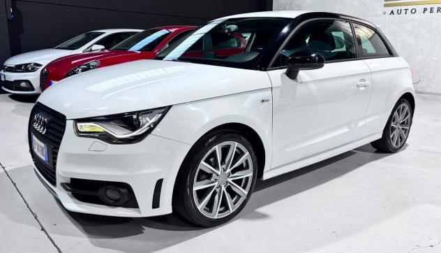 Audi A1 S-Line Benzina Neopatentati - Foto 4