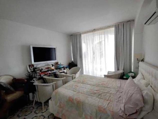 Immobile in asta di 404 m² con più di 5 locali in vendita a Capri - Foto 12