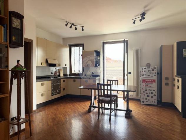 Monza San Carlo – Appartamento con ampio sottotetto, box e ascensore - Foto 7