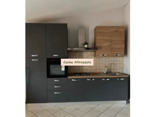 VALMONTONE BILOCALE ARREDATO CON BALCONE.