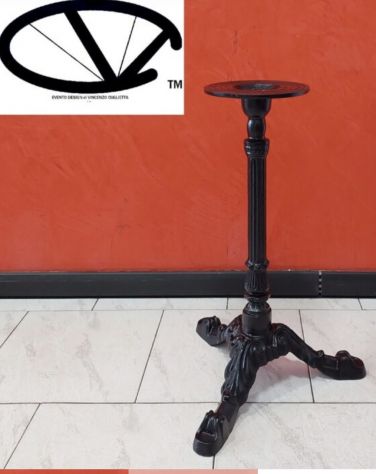 base liberty a tre zampe in ghisa tinta nero