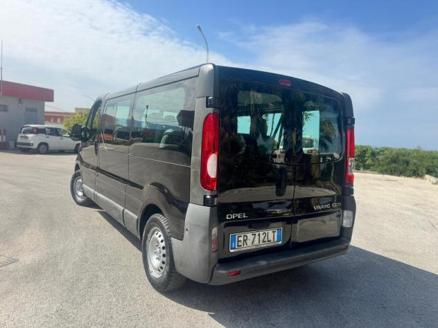 Opel Vivaro 2.0 CDTI PC-TN Tour Cosmo 115 cv - Foto 9