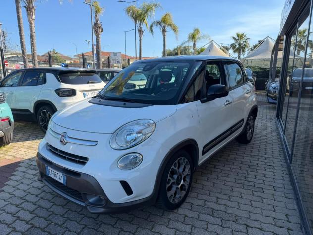 Fiat 500L 1.6 Multijet 105 CV Trekking - Foto 2