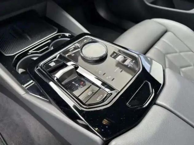 BMW 520 520d 48V xDrive Touring M Sport/Panor/ACC/H-Up/360 rif. 23994974 - Foto 10