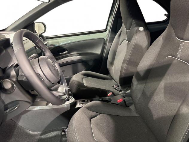 Toyota Aygo X Aygo X 1.5 Hybrid 115 CV 5 porte Icon - Foto 10