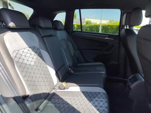 Volkswagen Tiguan 2.0 TDI SCR 110KW R-Line DSG - Foto 10