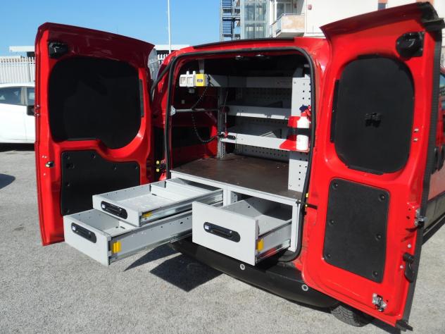 Fiat Fiorino 1.3 MJT 95CV Cargo Adventure - Foto 8