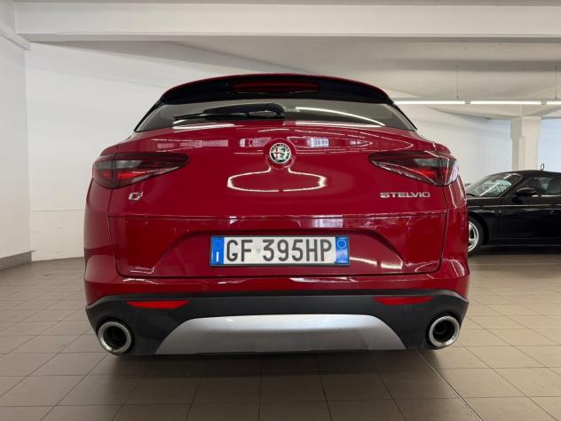 Alfa Romeo Stelvio 2.2 Turbo Diesel 190CV Business AT8 RWD - Foto 5