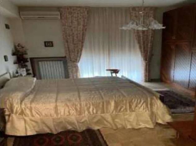 Immobile in asta di 172 m² con più di 5 locali in vendita a Rende - Foto 4