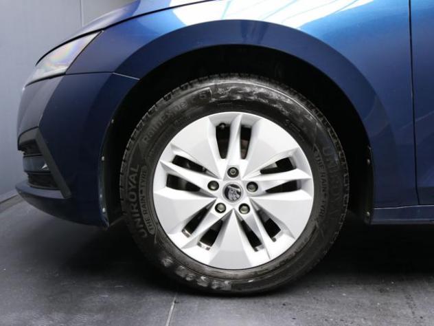 SKODA Octavia 2.0 TDI 116CV DSG Wagon Executive rif. 24118618 - Foto 6