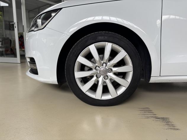 Audi A1 1.0 TFSI ultra 95cv S tronic - Foto 8