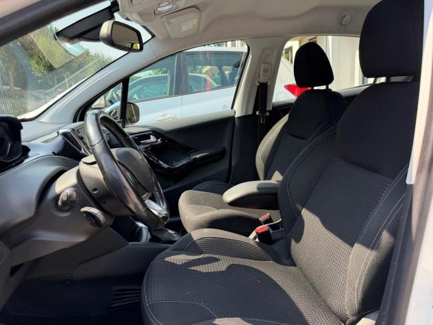 Peugeot 208 1.2 82 5 porte Allure - Foto 8