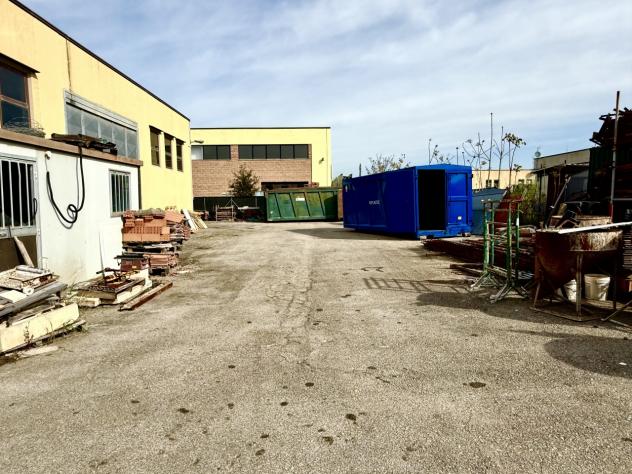 CAPANNONE di 9 vani e di 825 mq (GROSSETO - Grosseto) rif. CI.V.S - Foto 5
