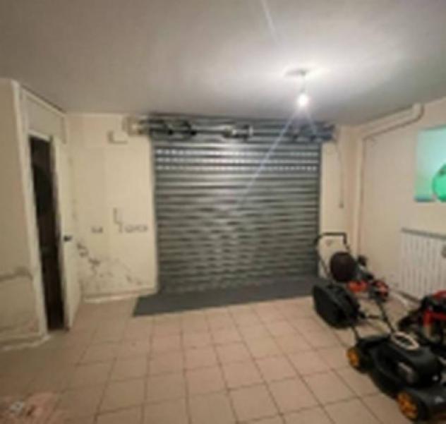 Immobile in asta di 137 m², box auto in vendita a Montoro - Foto 5