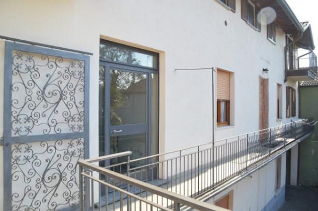 Appartamento di 147 m² con 5 locali in vendita a Parabiago