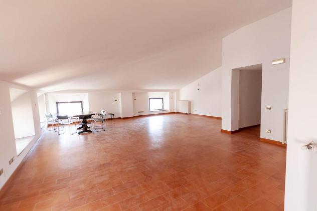 Appartamento in vendita a Pietrasanta 307 mq Rif: 1290870