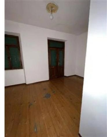 Immobile in asta di 554 m² in vendita a Lusevera - Foto 4