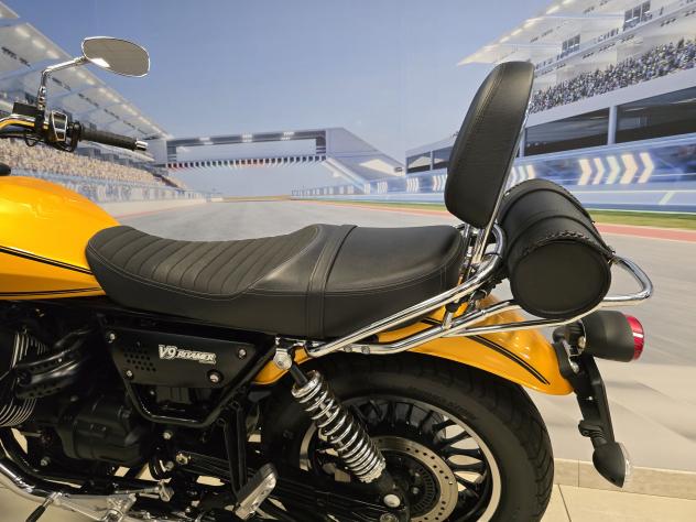 Moto Guzzi V9 Roamer 11/2017 - Km 7500 - Foto 10