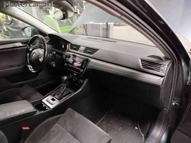 SKODA Superb Superb Wagon 2.0 tdi evo Style 122cv dsg - GD984BD rif. 24083530 - Foto 6