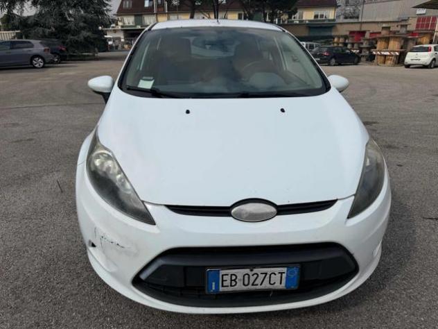 FORD Fiesta 1.4 TDCi 68CV 5p Titanium senza lavoro da fare rif. 23443173 - Foto 2