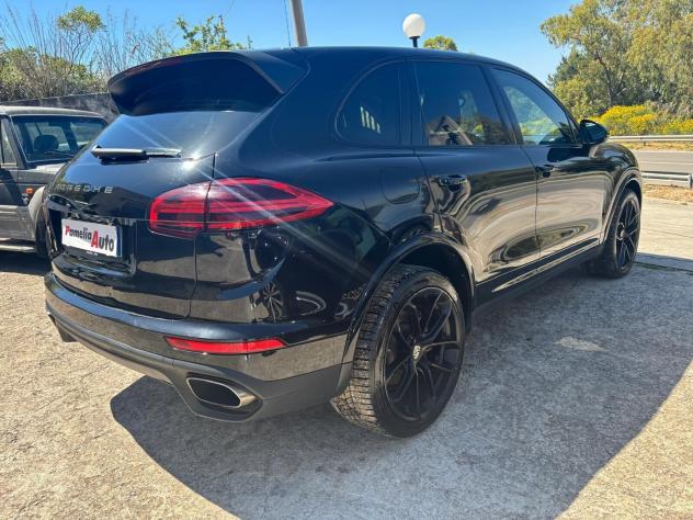 Porsche Cayenne 3.0 Diesel Platinum Edition - 2018 - Foto 5