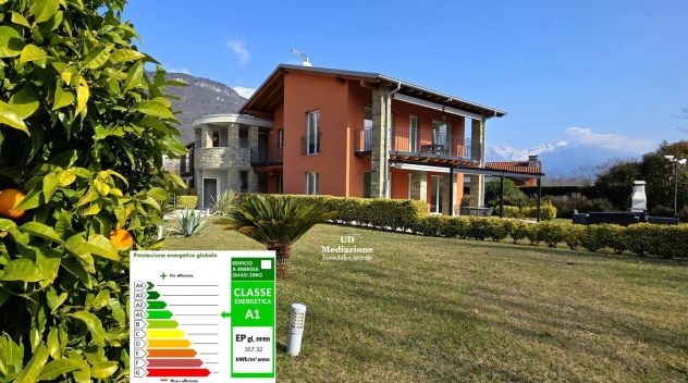 Luminoso appartamento con giardino a Gravedona ed Uniti