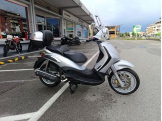 PIAGGIO Beverly 500 BEVERLY 500 rif. 24080149