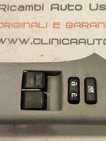 PULSANTIERA ANTERIORE SINISTRA TOYOTA Yaris Serie 74232-0d110 1NRFE (0811) - Foto 2