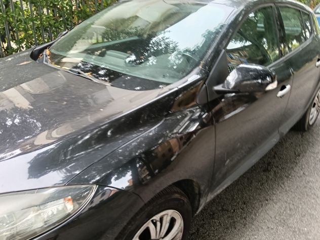 Vendo RENAULT MEGANE GPL 3200 euro - Foto 3