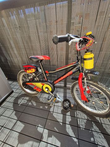 Vendo bici da bambino Lombardo Brera - fino a 6 anni (rotelle incluse)