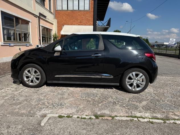 Ds DS3 3 1.4 HDi 70 Just Black - Foto 8