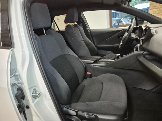 Toyota C-HR 1.8 HV Trend - Foto 7