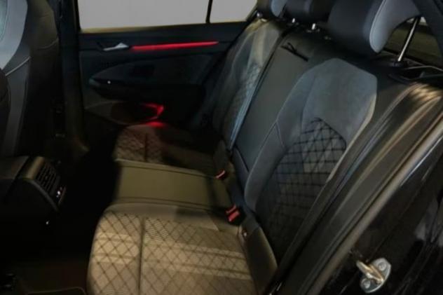 VOLKSWAGEN Golf 2.0 TDI 150 CV DSG SCR R-Line rif. 23758240 - Foto 5