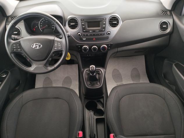 Hyundai i10 1.0 Advanced - NEOPATENTATI - Foto 7
