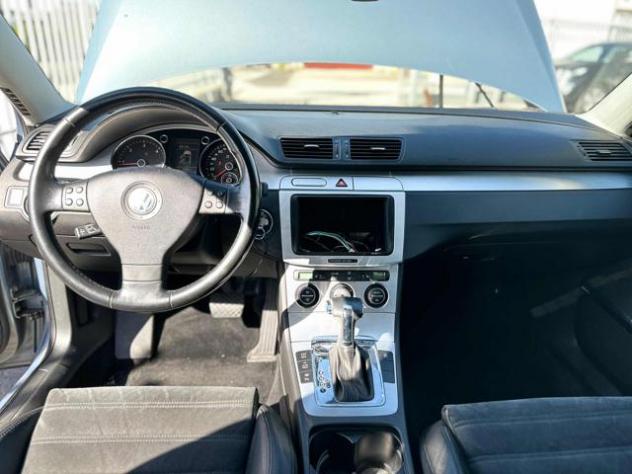 VOLKSWAGEN Passat 2.0 TDI 170CV DPF Var. DSG High. rif. 24198788 - Foto 10