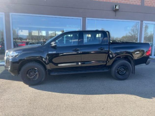 TOYOTA Hilux 2.8 D-4D 4WD 4 porte Double Cab Comfort rif. 22977201