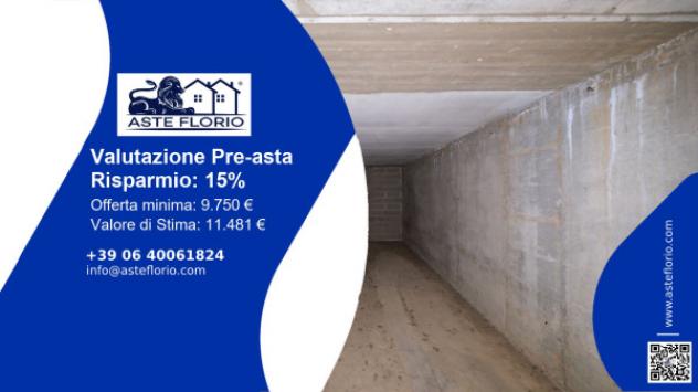 Immobile in asta di 17 m², box auto in vendita a Arluno - Foto 2
