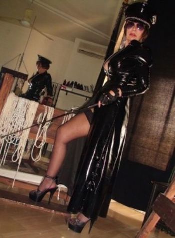SUPERBA MISTRESS INFLESSIBILE, VERA PADRONA H24 COME STILE DI VITA E NON PER GIOCO..... Tel:3394044133