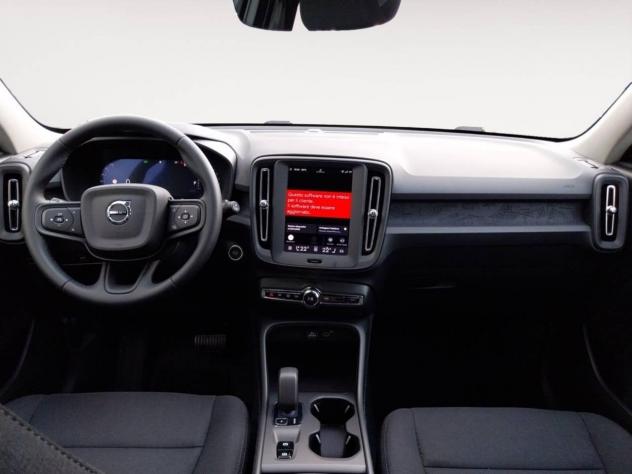 Volvo XC40 Essential B3 AUT - Foto 10