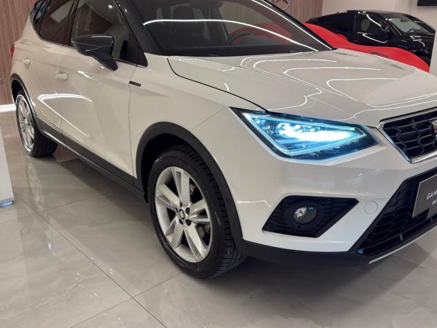 SEAT Arona 1.0 TGI 90cv FR FULL OPTIONAL - Foto 6