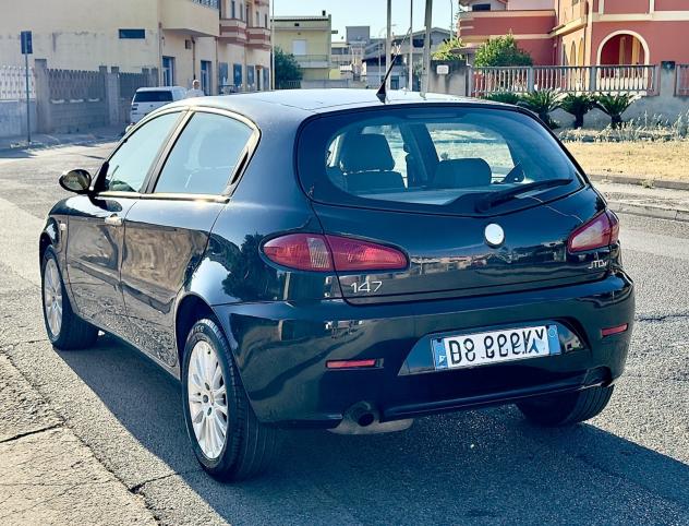 Alfa Romeo 147 1.9 JTD M-JET 16V 5 porte Dist. - Foto 5